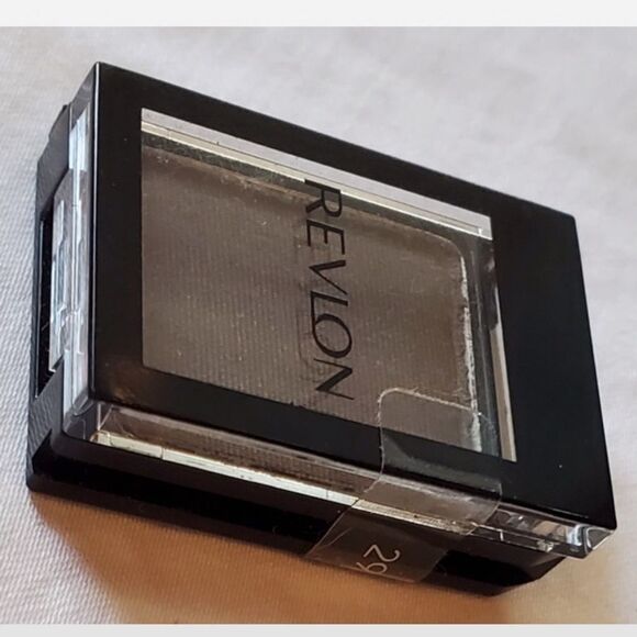New Revlon Brown Eyeshadow Make Up - Picture 5 of 8